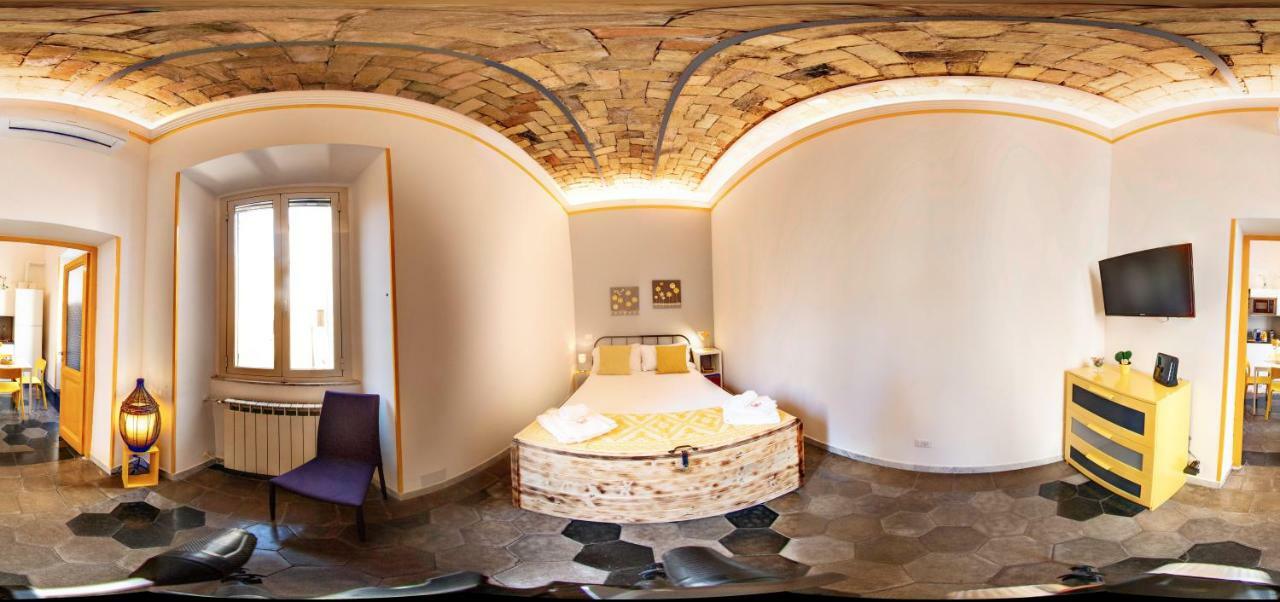 A Casa Di Ale E Lalla Рим Экстерьер фото